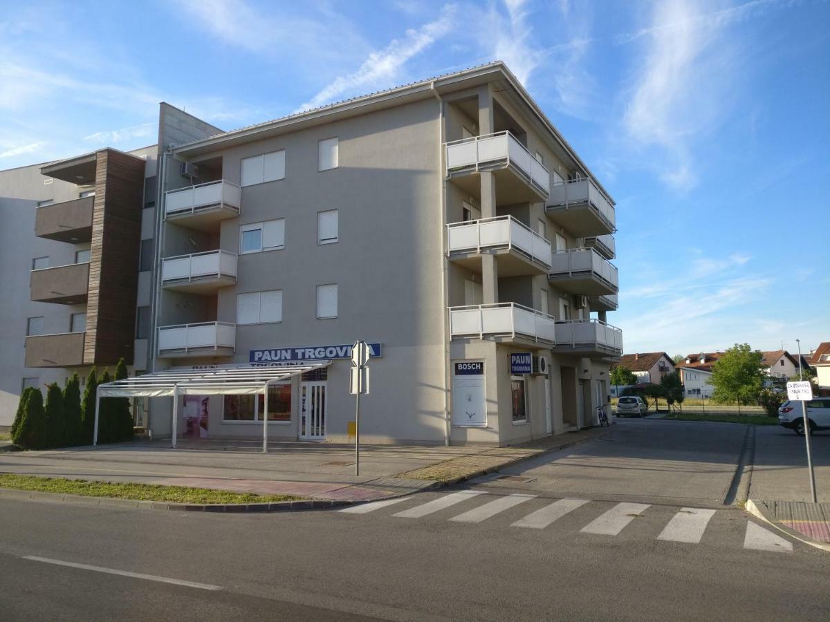Apartman Luna Near Zagreb Airport Velika Gorica Exteriör bild